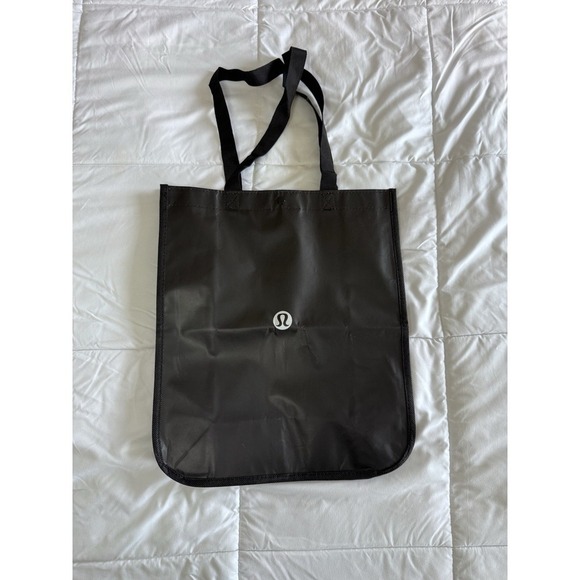 Lemon Handbags - Lululemon Reusable Shopping Tote Bag Large Black & White Tote New